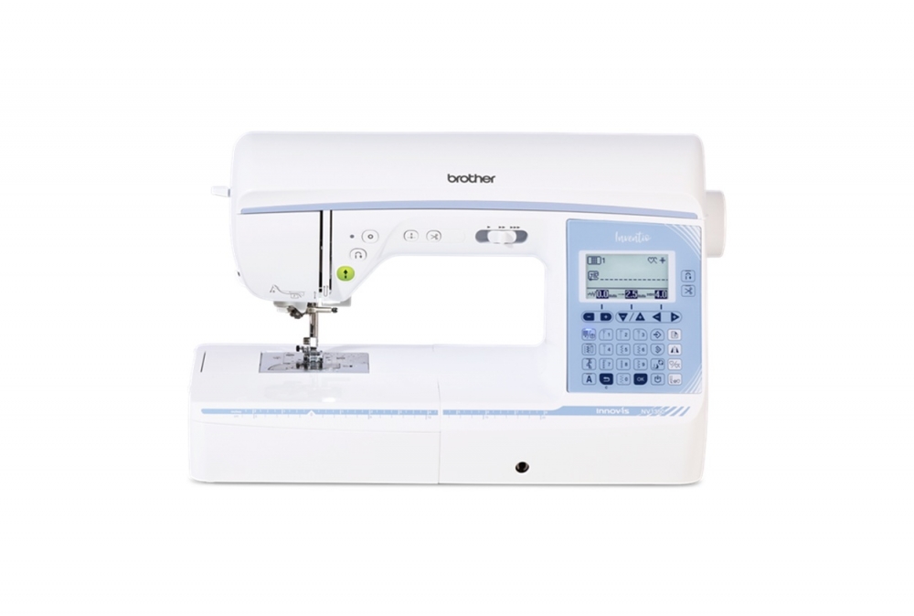 Brother Innov-is 1350 er en kraftig og presis sy- og quiltemaskin med stort arbeidsområde, jevn stoffmating og smarte automatiske funksjoner. Perfekt for både detaljerte prosjekter og større arbeider – fra klær 
